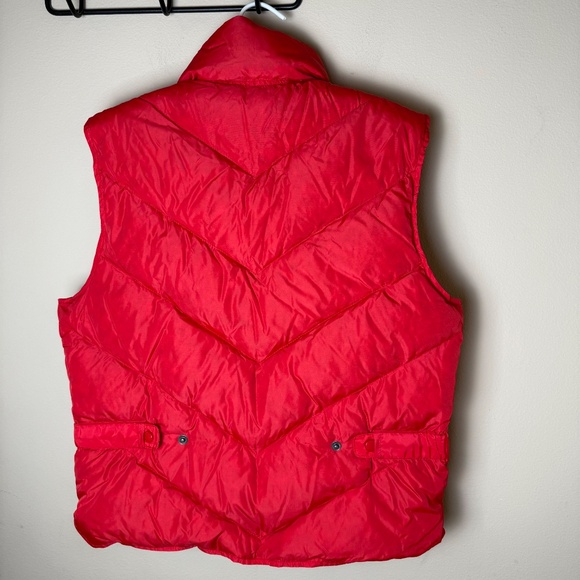 Vintage Eddie Bauer Goose Down Puffer Vest Womens Medium Red 80s 90s Winter Coat - Picture 2 of 7